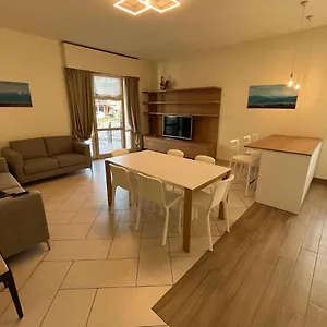 casa-danzi.hotelinveneto.com/